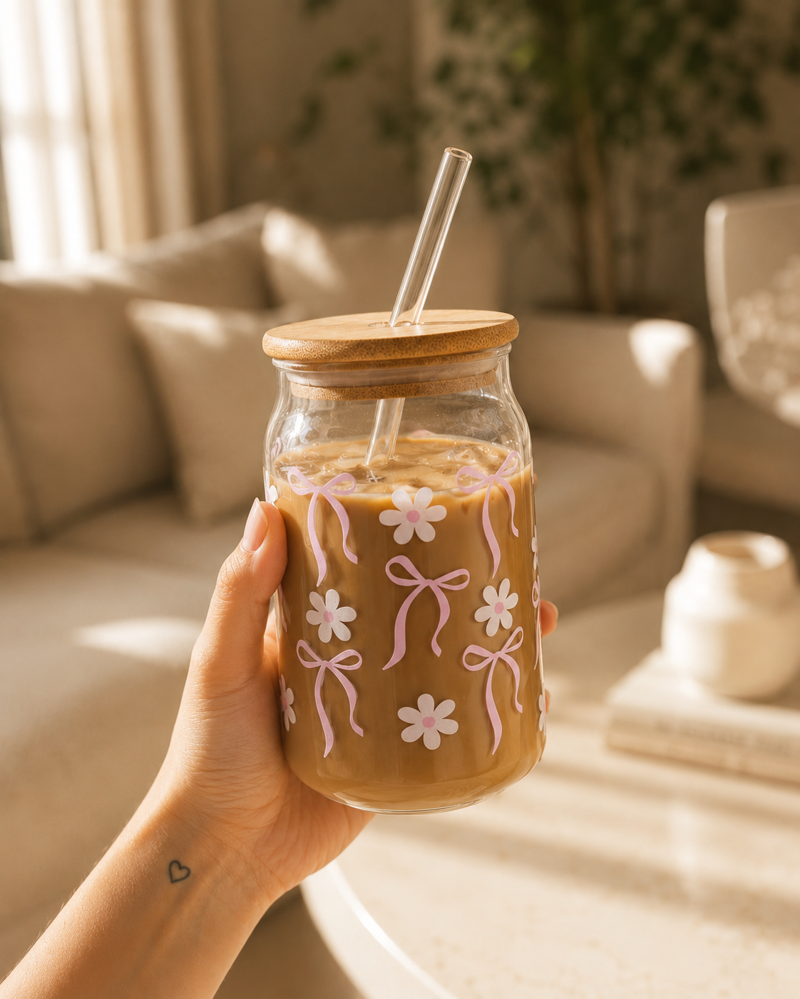 Glass Can Sipper with Lid and Glass Straw |540ml| Coquette Florals and Bows